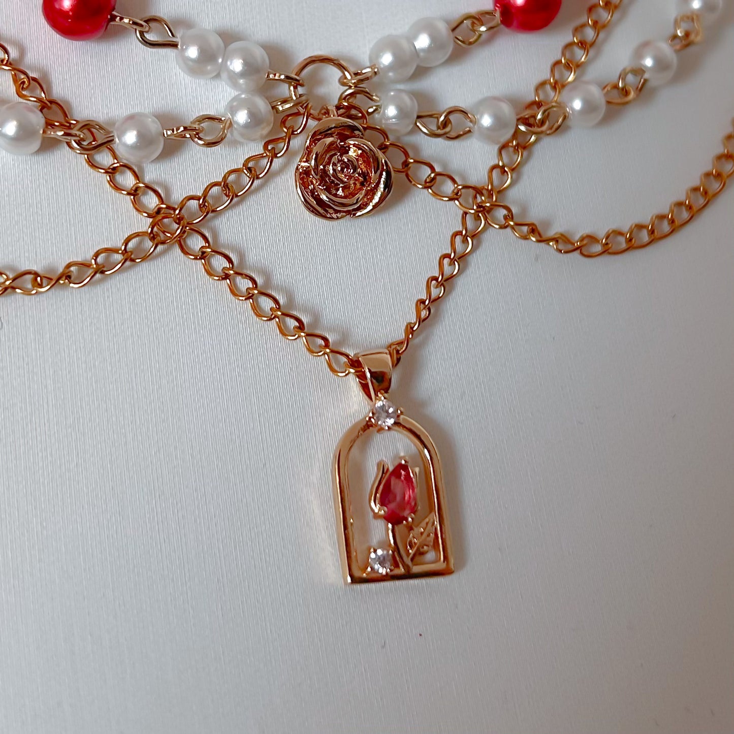 The Rose Necklace